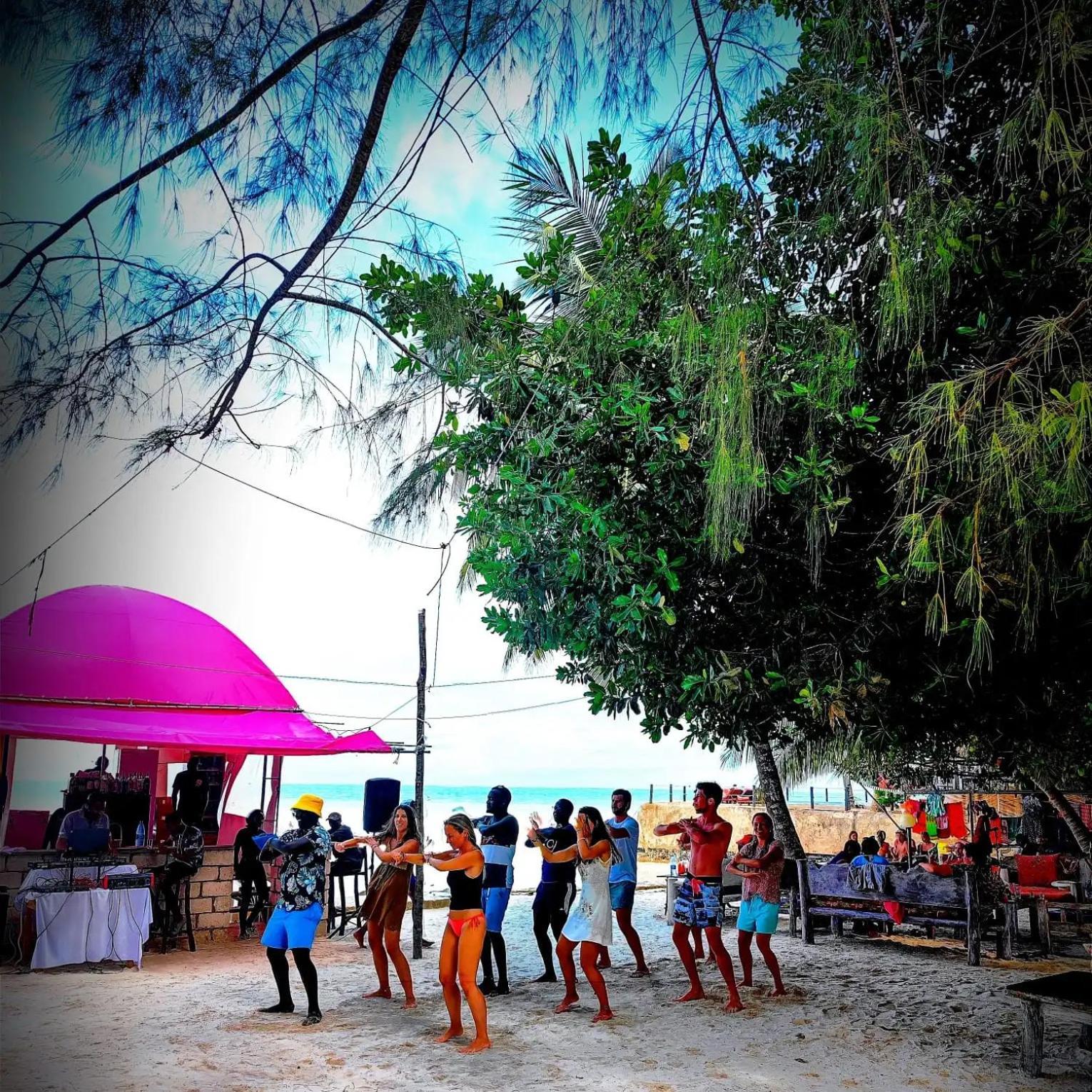 Soul Breeze Beach Resort ディアニ・ビーチ エクステリア 写真