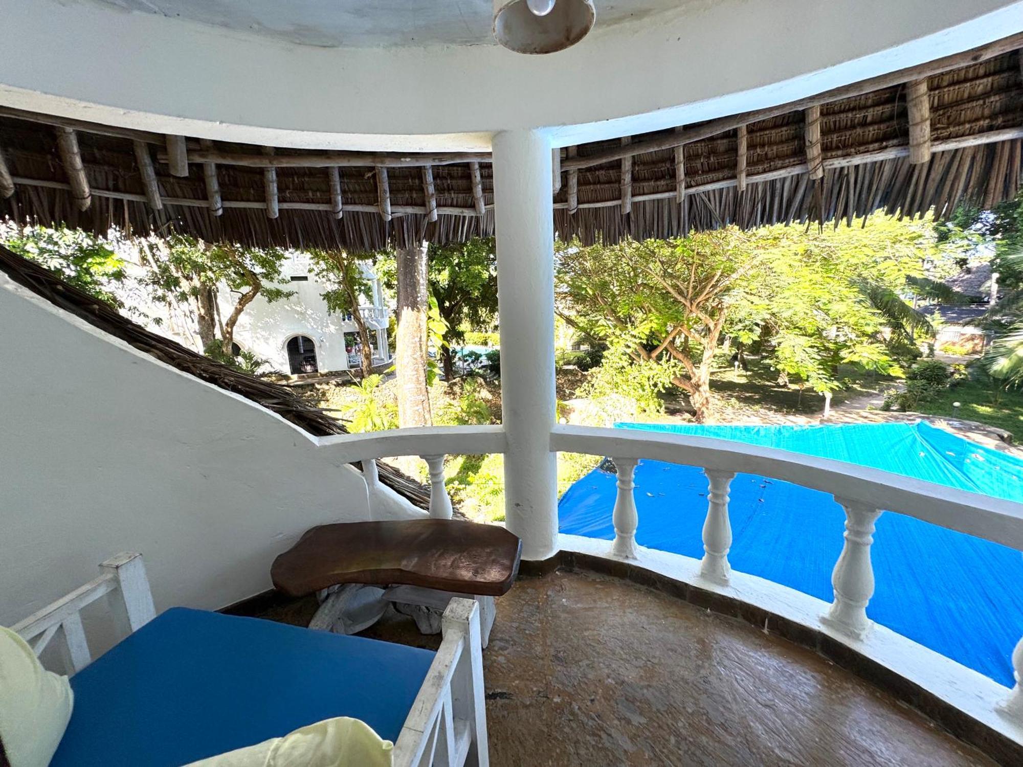 Soul Breeze Beach Resort ディアニ・ビーチ エクステリア 写真