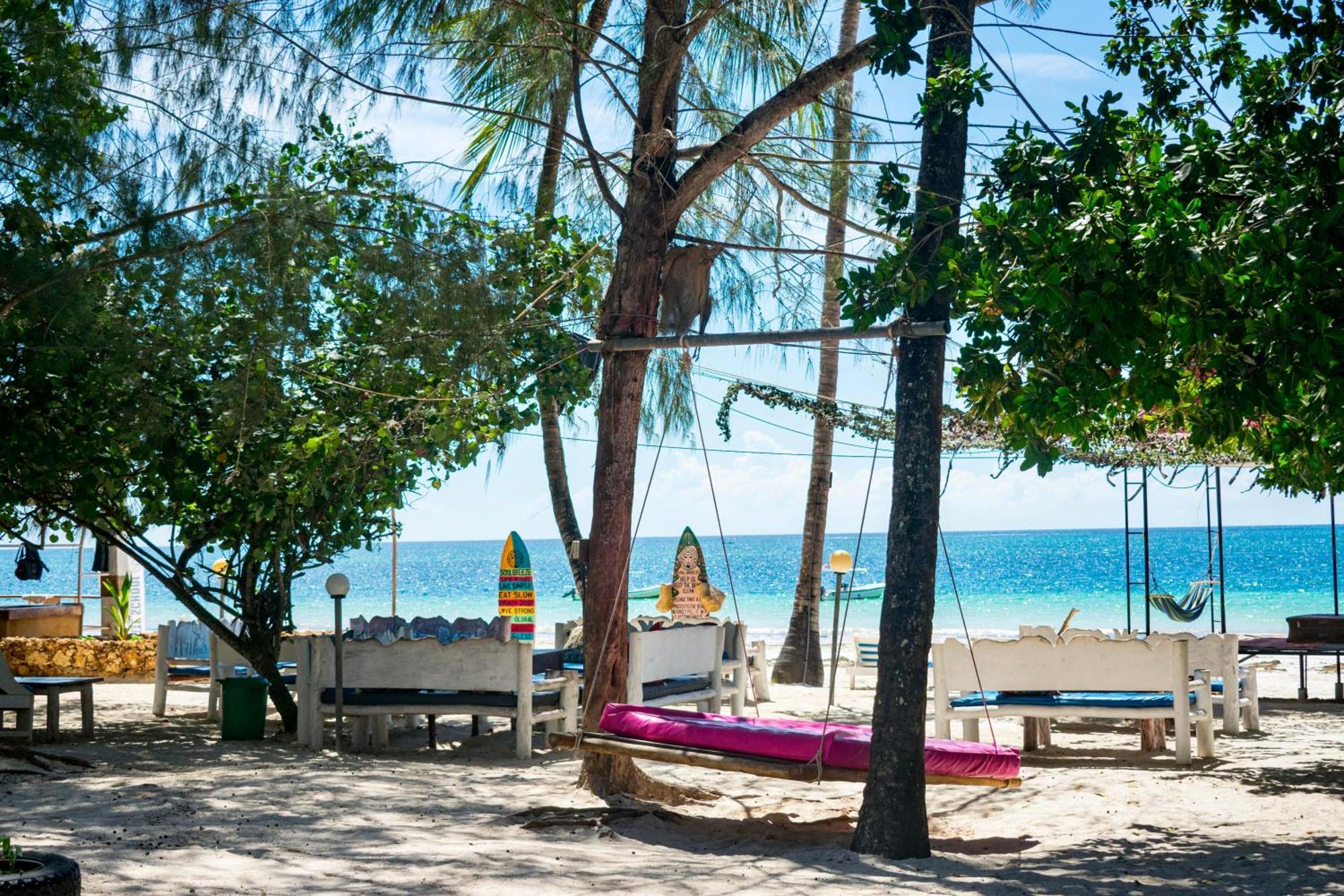 Soul Breeze Beach Resort ディアニ・ビーチ エクステリア 写真
