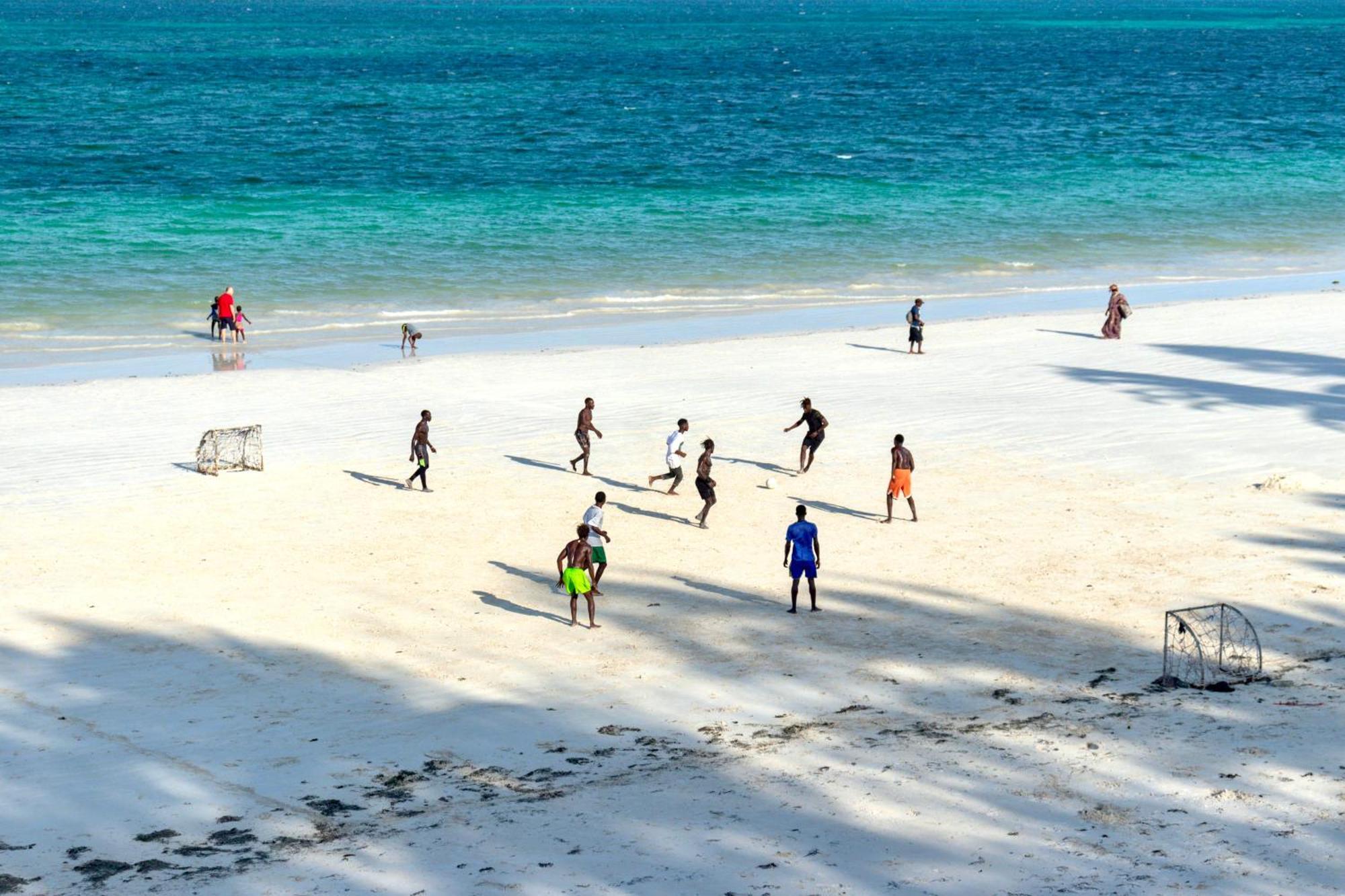 Soul Breeze Beach Resort ディアニ・ビーチ エクステリア 写真