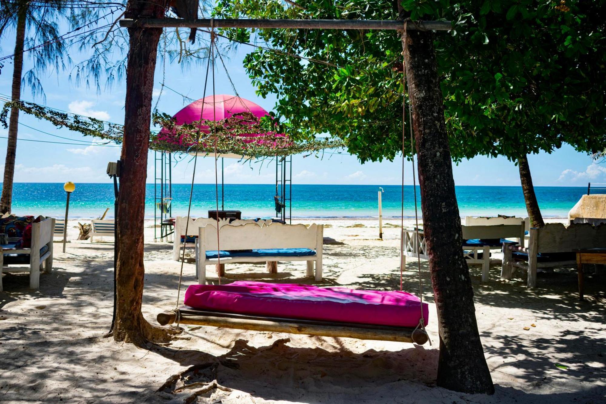 Soul Breeze Beach Resort ディアニ・ビーチ エクステリア 写真